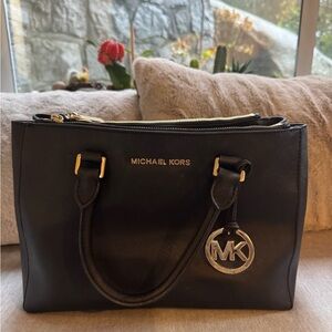 Michael kors large dark blue purse